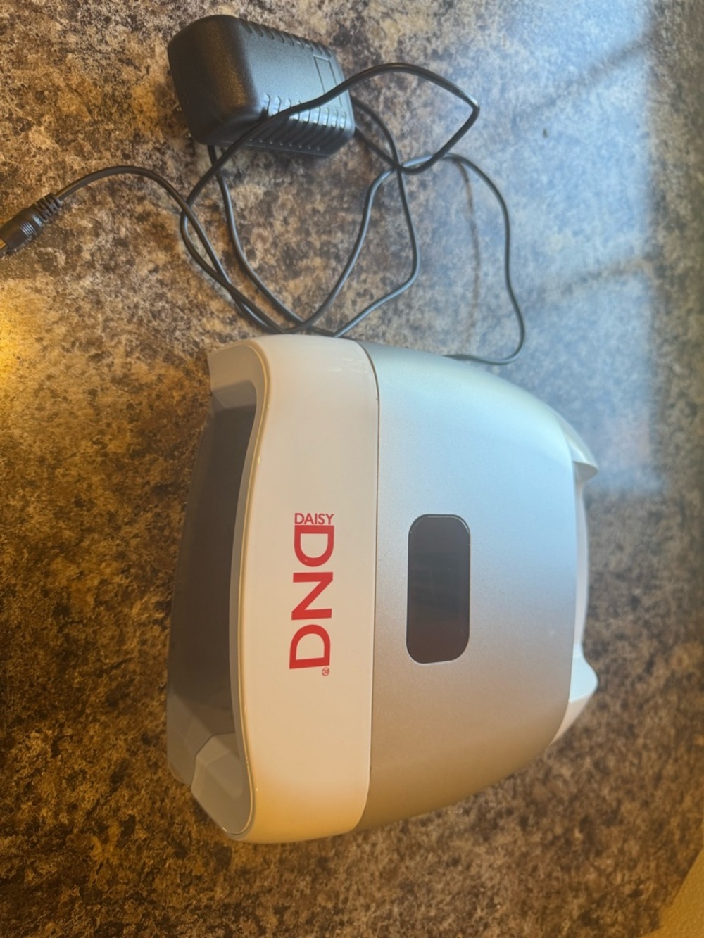 DND Daisy Gel Nail Lamp - Silver & White